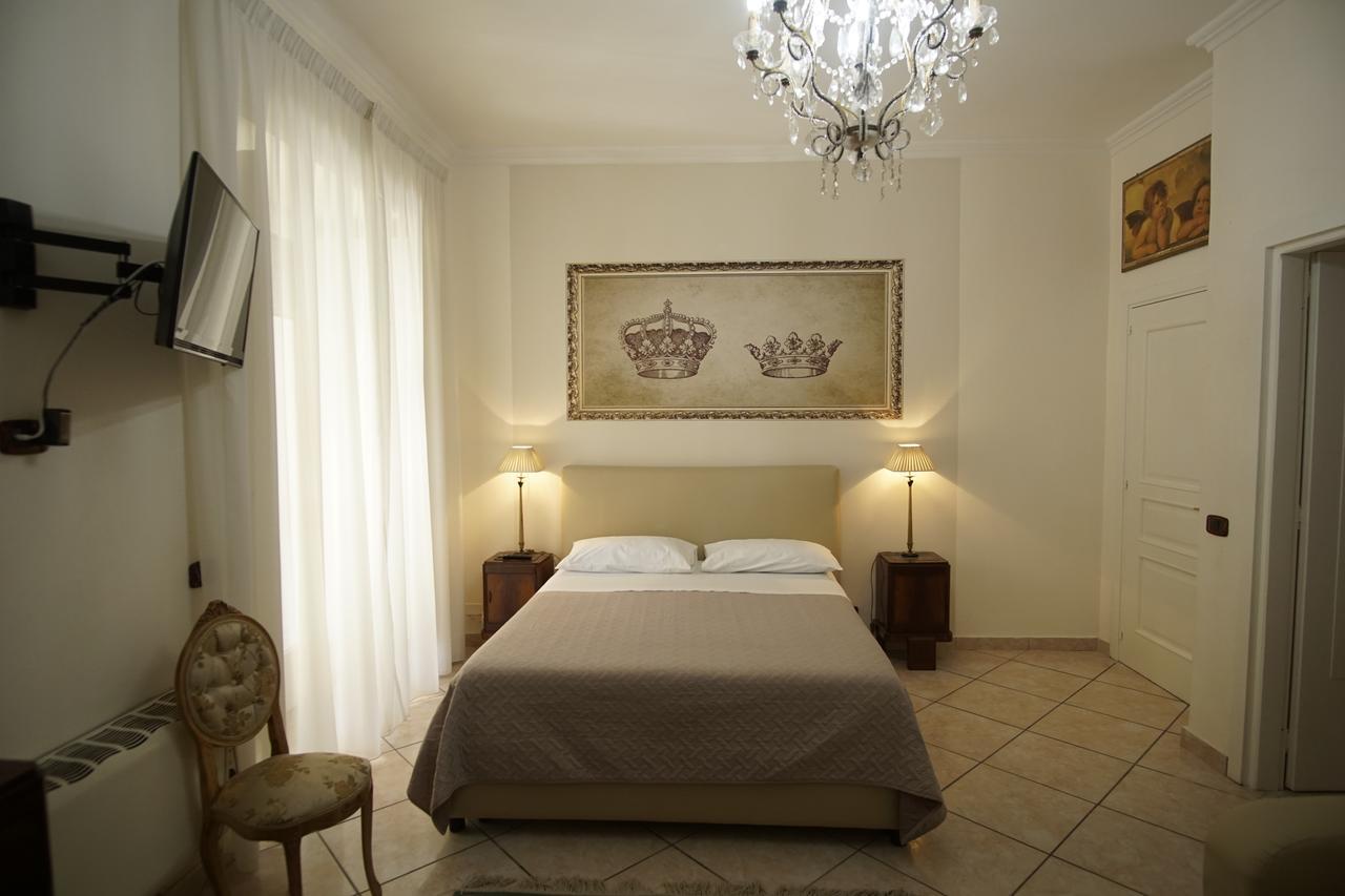 La Piccola Reggia Bed and Breakfast Caserta Exterior foto